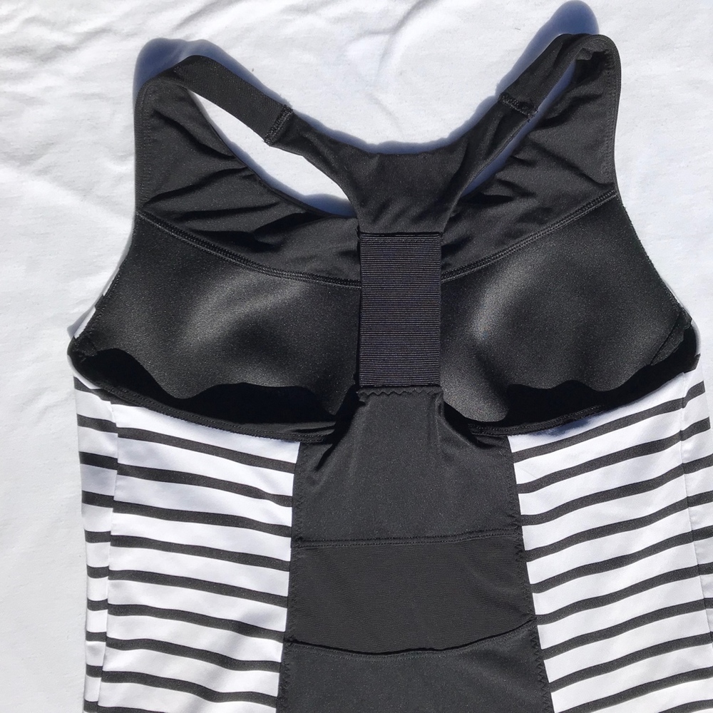 Athleta Ace Racer Stripe Built-in Bra Tank - Picture 4 of 7